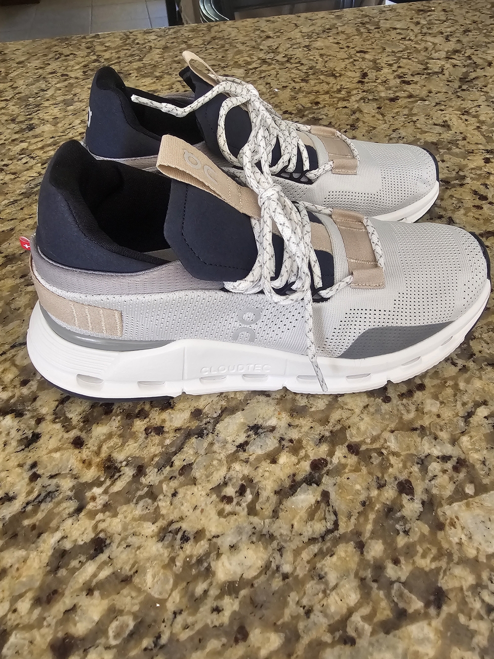 On Running Men's Sneakers in Light Gray, Black & Tan